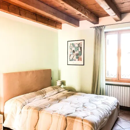 Le Finestre Su Borghetto بيت ضيافة 4*