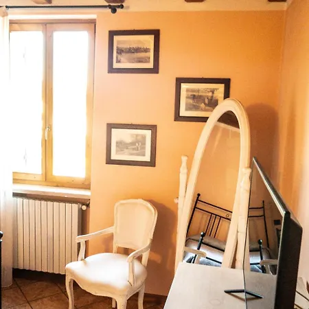 بيت ضيافة Le Finestre Su Borghetto 4*